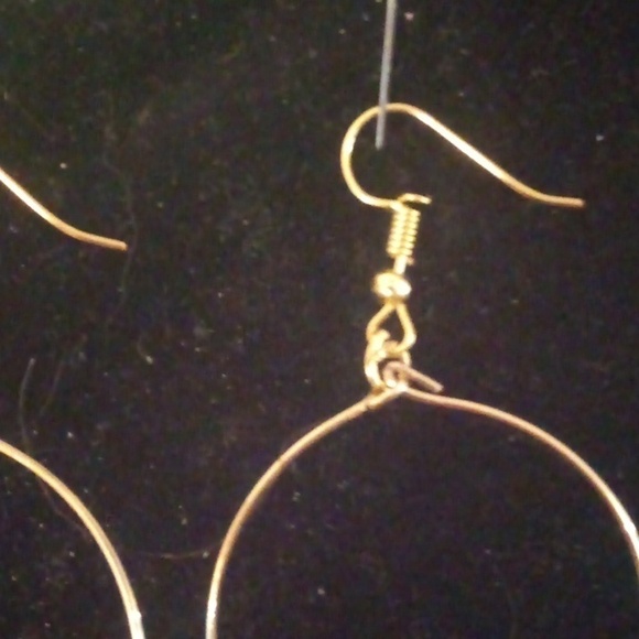 ❤️ Handmade Hoop Orange Beaded Earrings - Picture 6 of 6